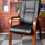Executive office visitor seat