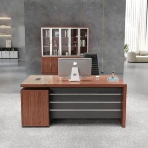 600mm Executive Hardwood Office Desk – Classic Design, Superior Functionality