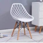 MEC Modern Eames Chair
